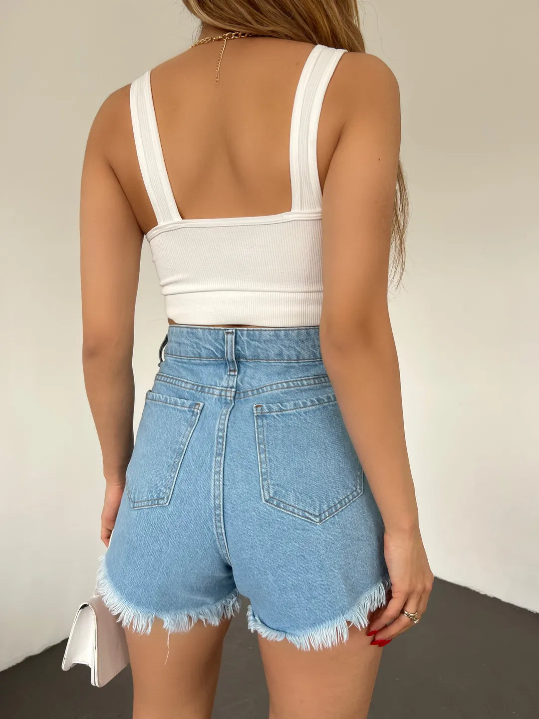 Yıkamalı Lazer Yırtıklı Mini Denim Şort